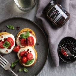 Combo Mini Blinis Cherry Tomato with Creamcheese