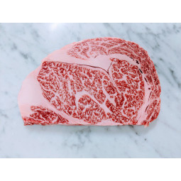 Thịt đầu thăn ngoại bò Nhật - Nippon Premium - Frozen Oita Cuberoll A4 ~1.5kg