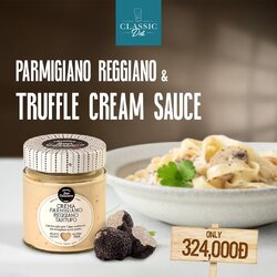 𝐓𝐡𝐮̛𝐨̛̉𝐧𝐠 𝐭𝐡𝐮̛́𝐜 𝐡𝐮̛𝐨̛𝐧𝐠 𝐛𝐢̣ 𝐬𝐨̂́𝐭 𝐤𝐞𝐦 𝐘́ đ𝐮́𝐧𝐠 đ𝐢𝐞̣̂𝐮 𝐭𝐚̣𝐢 𝐠𝐢𝐚 𝐯𝐨̛́𝐢 𝐬𝐨̂́𝐭 𝐏𝐚𝐫𝐦𝐢𝐠𝐢𝐚𝐧𝐨 𝐑𝐞𝐠𝐠𝐢𝐚𝐧𝐨 & 𝐓𝐫𝐮𝐟𝐟𝐥𝐞 𝐂𝐫𝐞𝐚𝐦 𝐒𝐚𝐮𝐜𝐞 𝐭𝐮̛̀ 𝐂𝐚𝐬𝐜𝐢𝐧𝐚 𝐒𝐚𝐧 𝐂𝐚𝐬𝐬𝐢𝐚𝐧𝐨 🇮🇹
/𝐸𝑛𝑔𝑙𝑖𝑠ℎ 𝑏𝑒𝑙𝑜𝑤/ 

✨ Sốt kem sánh mịn này được làm từ phô mai Parmigiano Reggiano phân hạng DOP kết hợp với nấm Truffle quý hiến, đảm bảo hương vị đậm đà, béo ngậy đặc trưng, không kém phần tinh tế cho thực đơn tại gia! 

✨ Sốt Parmigiano Reggiano & Truffle Cream có thể ứng dụng đa dạng:
Trộn trực tiếp với các loại mì fettuccine, tạo nên một món ăn sang trọng, đơn giản. Kết hợp cơm Ý risotto hạowc làm sốt cho món crostini, tạo điểm nhấn đặc biệt cho món ăn.
 
Đ𝐚̣̆𝐭 𝐡𝐚̀𝐧𝐠 𝐧𝐠𝐚𝐲 𝐭𝐚̣𝐢:https://classicdeli.vn/ho-chi-minh/en/grocery/5094-piedmontese-meat-ragout-sauce-190g-cascina-san-cassiano.html 

…
 𝐈𝐧𝐝𝐮𝐥𝐠𝐞 𝐢𝐧 𝐭𝐡𝐞 𝐚𝐮𝐭𝐡𝐞𝐧𝐭𝐢𝐜 𝐈𝐭𝐚𝐥𝐢𝐚𝐧 𝐟𝐥𝐚𝐯𝐨𝐫𝐬 𝐚𝐭 𝐡𝐨𝐦𝐞 𝐰𝐢𝐭𝐡 𝐨𝐮𝐫 𝐏𝐚𝐫𝐦𝐢𝐠𝐢𝐚𝐧𝐨 𝐑𝐞𝐠𝐠𝐢𝐚𝐧𝐨 & 𝐓𝐫𝐮𝐟𝐟𝐥𝐞 𝐂𝐫𝐞𝐚𝐦 𝐒𝐚𝐮𝐜𝐞! 🇮🇹

✨ Crafted with premium Parmigiano Reggiano cheese and rare Truffle mushrooms, this silky cream sauce guarantees a rich, velvety flavor profile that adds a touch of sophistication to your menu.
Lactose-free and suitable for all diners, the Parmigiano Reggiano & Truffle 

✨ Cream Sauce offers versatile applications:
Mix directly with fettuccine pasta for a luxurious and simple meal. Pair with Italian risotto or drizzle over crostini to create a special highlight for your dish.

𝐎𝐫𝐝𝐞𝐫 𝐧𝐨𝐰 𝐚𝐭: https://classicdeli.vn/ho-chi-minh/en/grocery/5094-piedmontese-meat-ragout-sauce-190g-cascina-san-cassiano.html