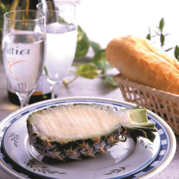 Kem dứa - Pinapple(Half) Sherbet 80ml