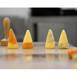 Butter Churned Salted Espelette Pepper Pyramid With Pointy Top (20g)*15- Bordier